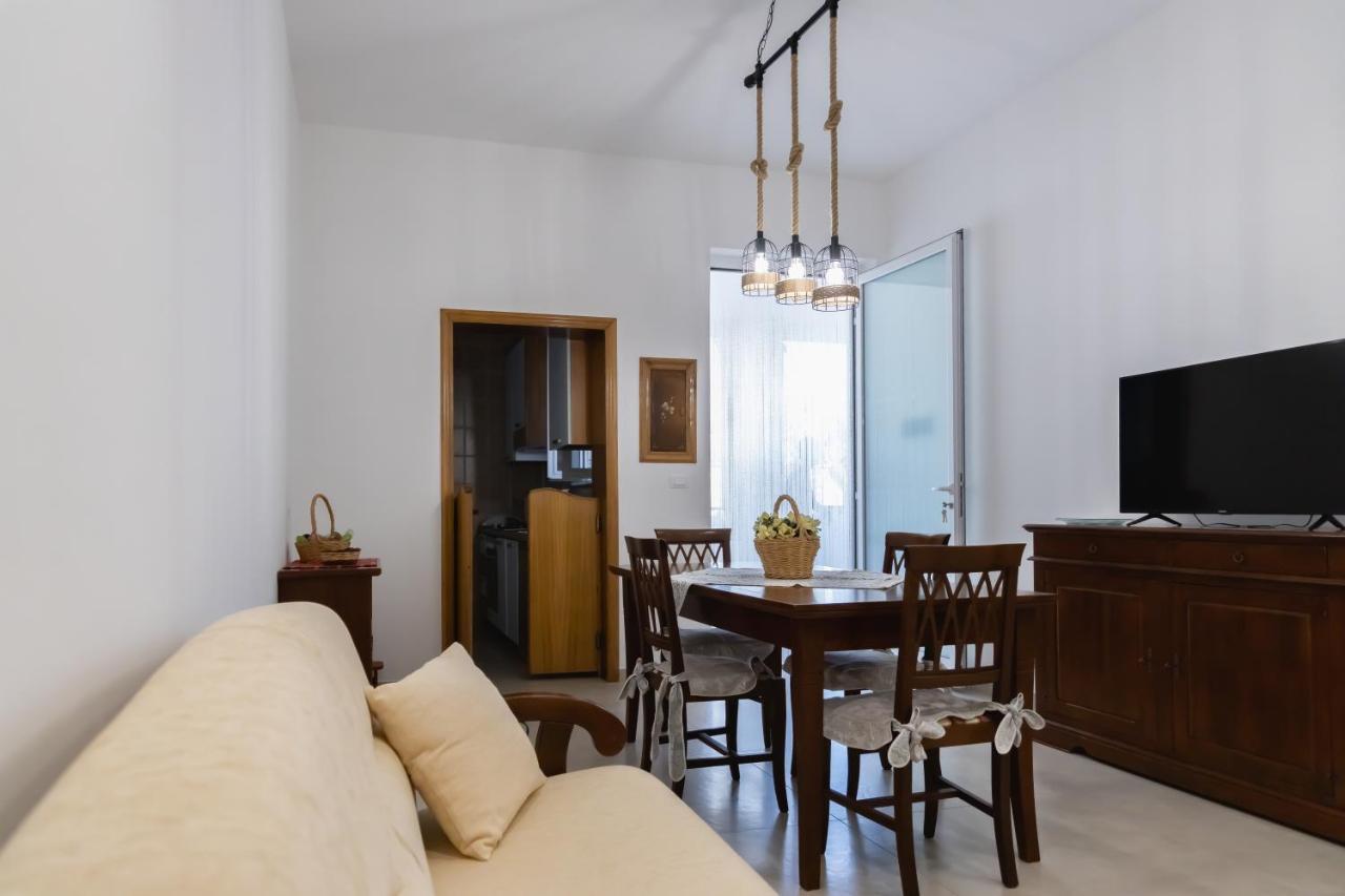 Villa Ammare Marina di Lizzano Eksteriør bilde