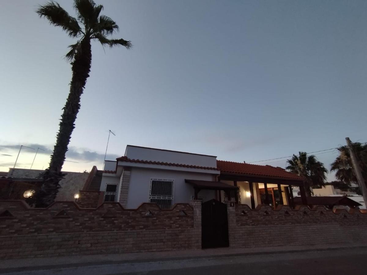 Villa Ammare Marina di Lizzano Eksteriør bilde