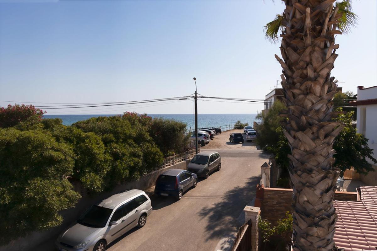 Villa Ammare Marina di Lizzano Eksteriør bilde