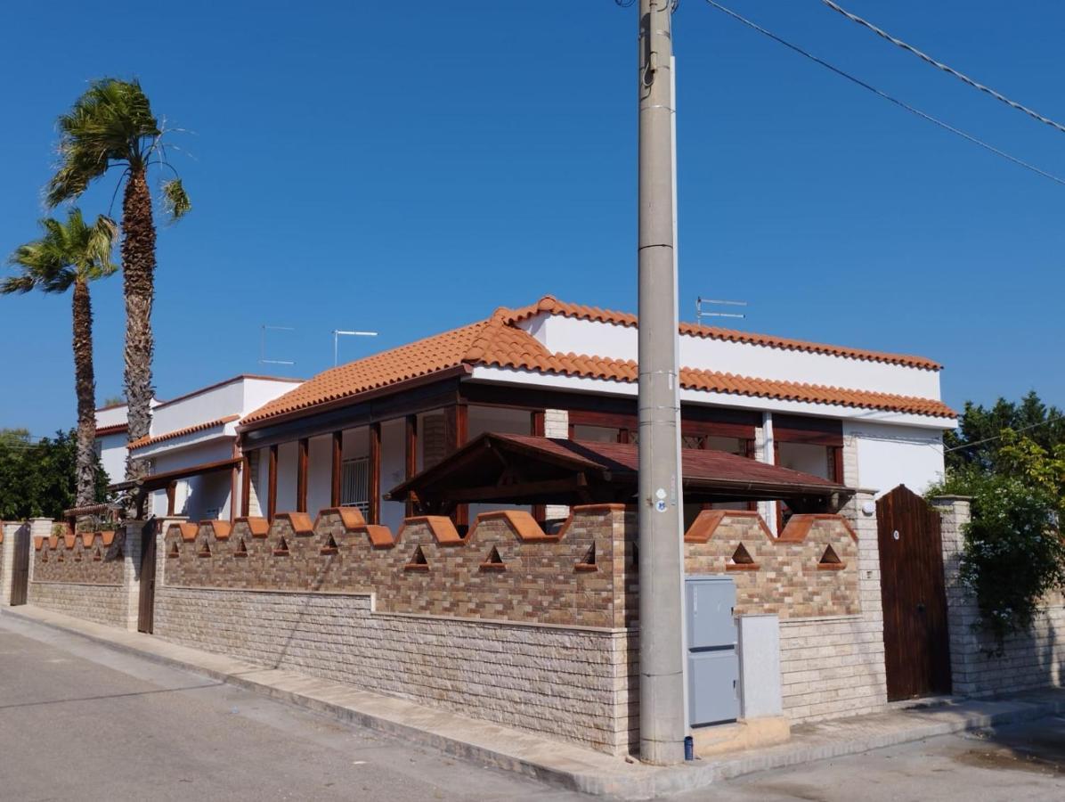 Villa Ammare Marina di Lizzano Eksteriør bilde