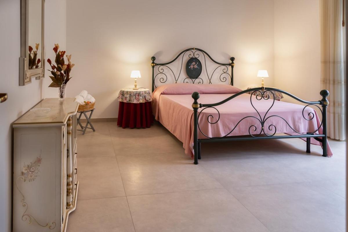 Villa Ammare Marina di Lizzano Eksteriør bilde